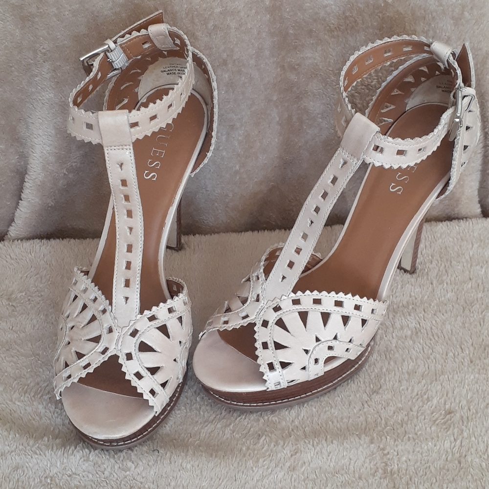 Guess wrap around ANKLE heels